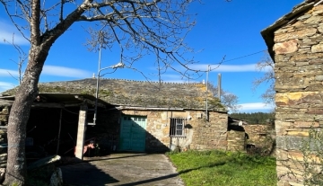 Casa en Loentia (Castro de Rei)